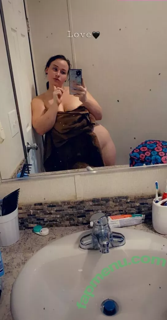 Jordynne Grace nude photo #0491 (JordynneGrace / themusclemommy)