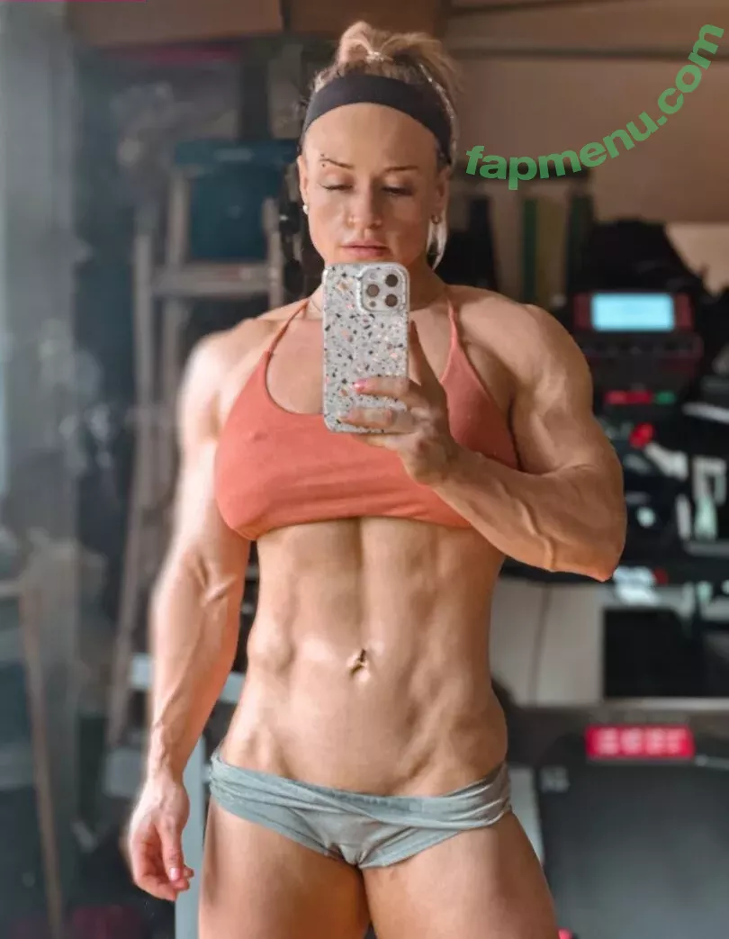 Jordynne Grace nude photo #0560 (JordynneGrace / themusclemommy)