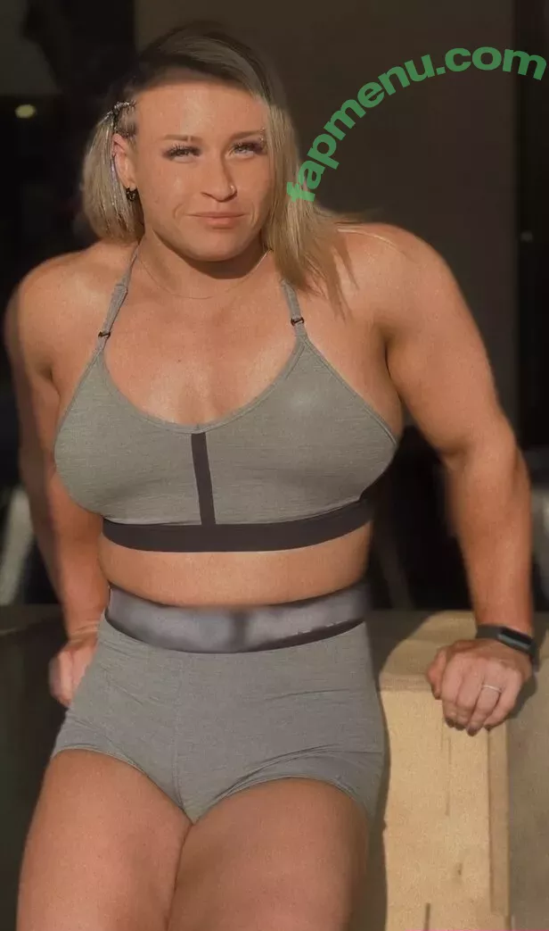 Jordynne Grace nude photo #0587 (JordynneGrace / themusclemommy)