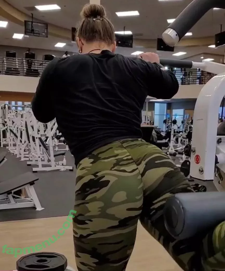 Jordynne Grace nude photo #0648 (JordynneGrace / themusclemommy)