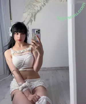  nude photo #0123