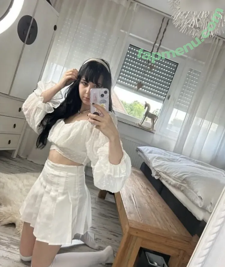 Jorena nude photo #0025 (Jorena)