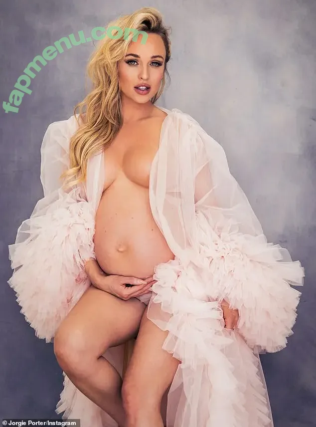 Jorgie Porter nude photo #0304 (themissyporter)