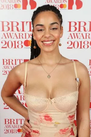 Jorja Smith / itstaaayy / jorjasmith_ nude photo #0070