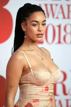 Jorja Smith / itstaaayy / jorjasmith_ nude photo #0076