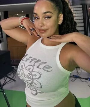 Jorja Smith / itstaaayy / jorjasmith_ nude photo #0091