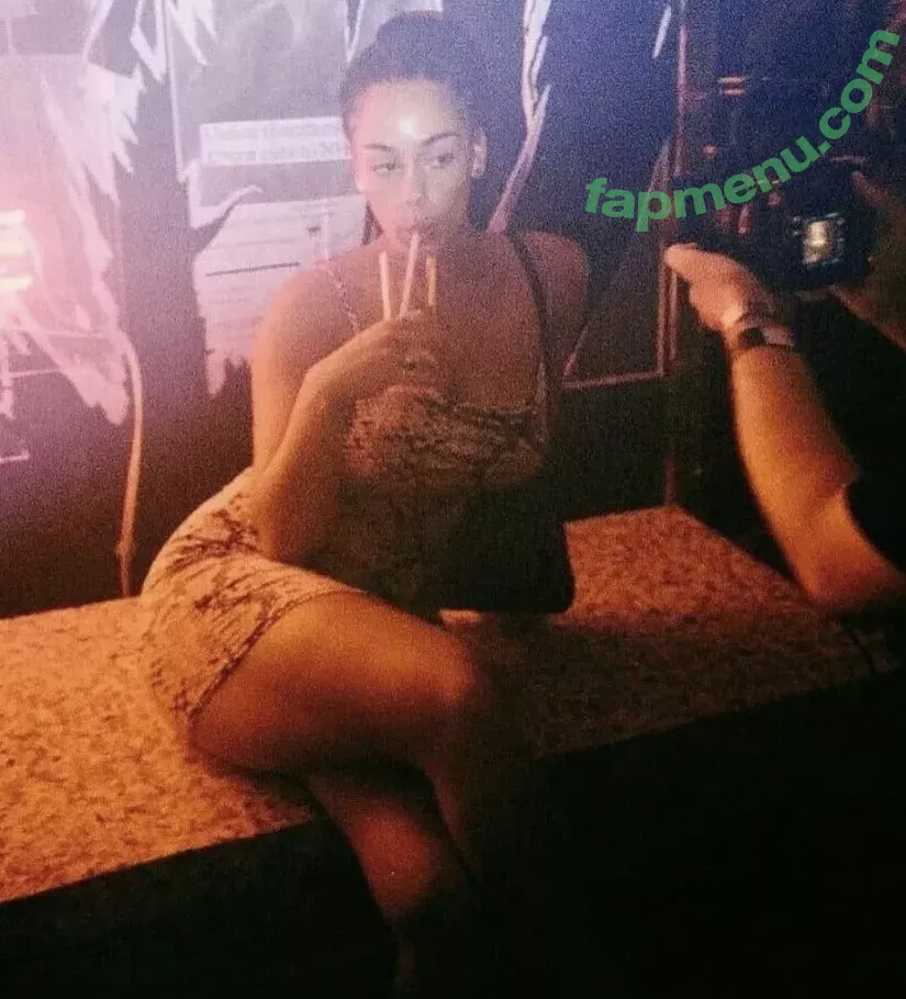 Jorja Smith nude photo #0057 (itstaaayy / jorjasmith_)