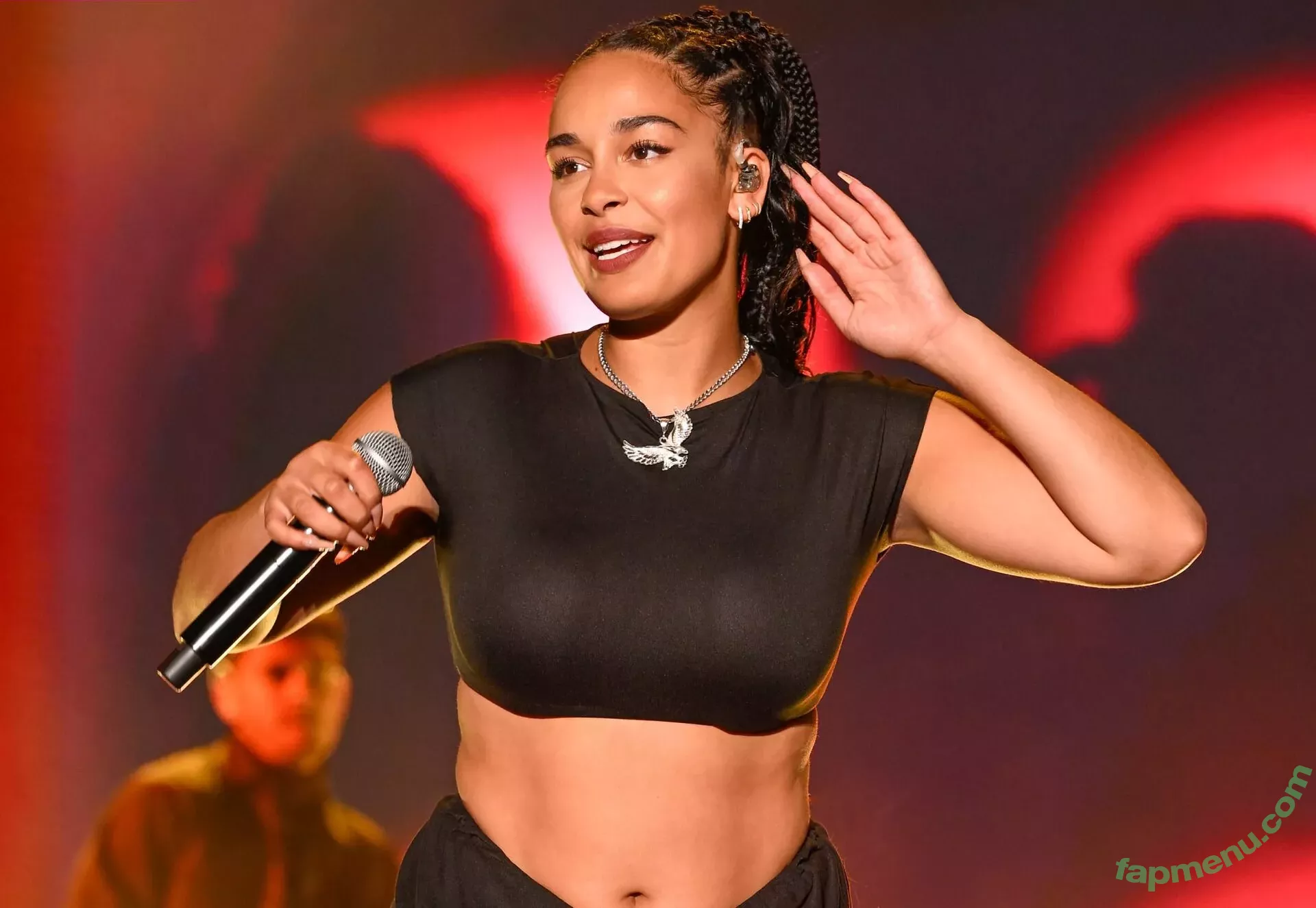 Jorja Smith nude photo #0082 (itstaaayy / jorjasmith_)