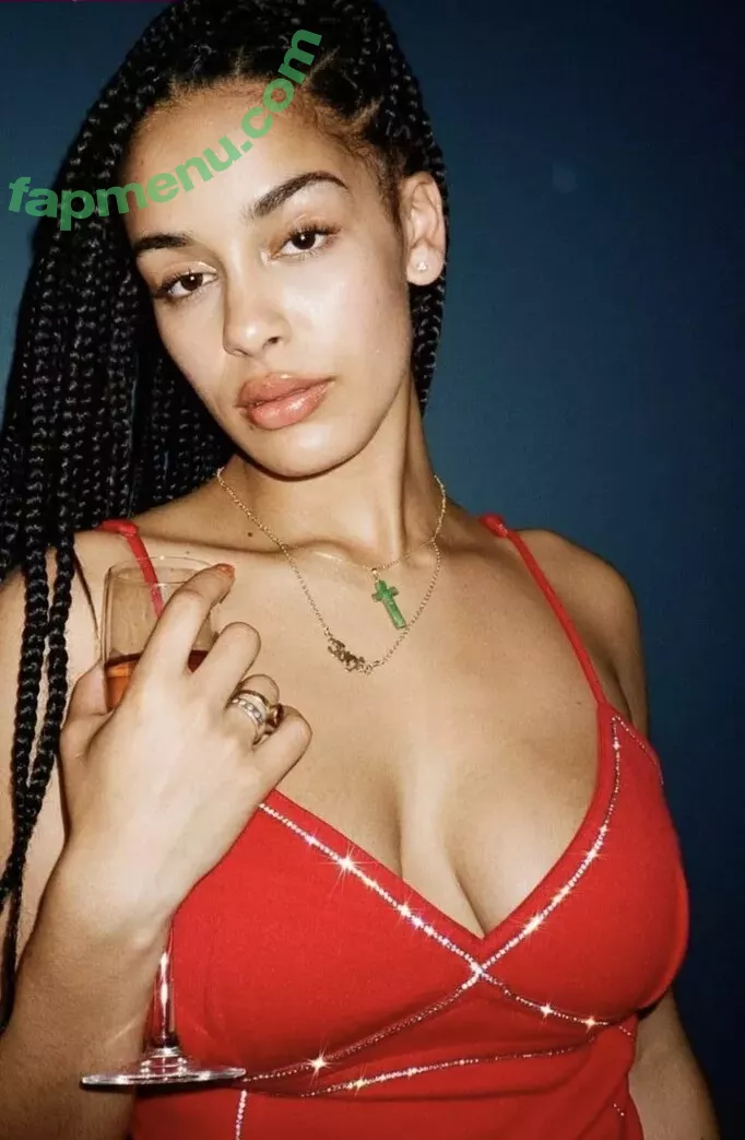 Jorja Smith nude photo #0094 (itstaaayy / jorjasmith_)