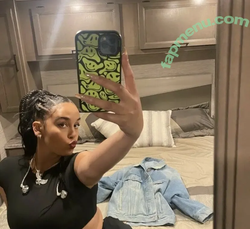 Jorja Smith nude photo #0113 (itstaaayy / jorjasmith_)