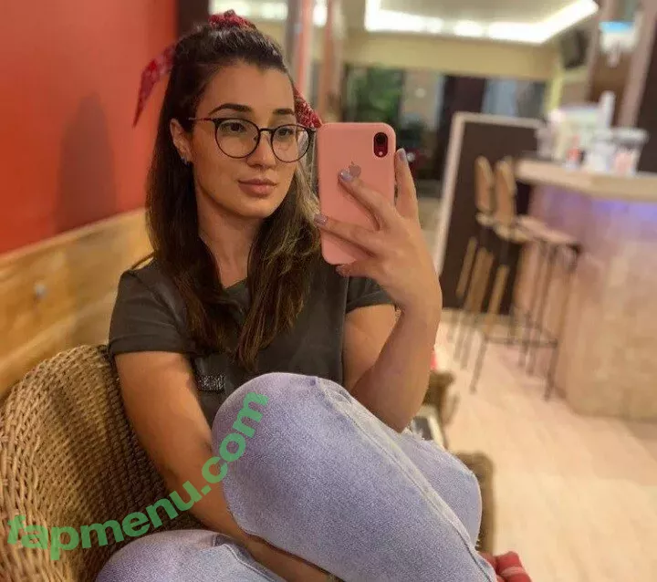 Jornalistas nude photo #0005 (yarafantoni)