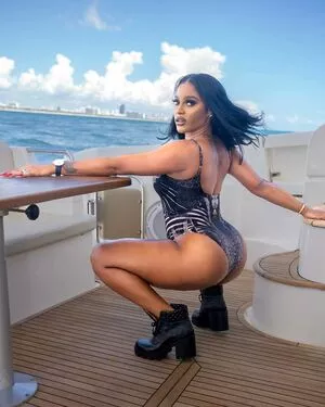 Joseline Hernandez / "The Puerto Rican Princess" / joseline / joselinescabaret / msjoseline nude photo #0061