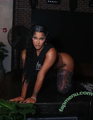 Joseline Hernandez / 