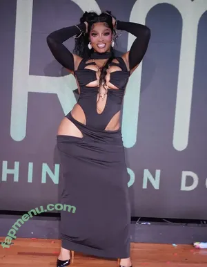 Joseline Hernandez / 