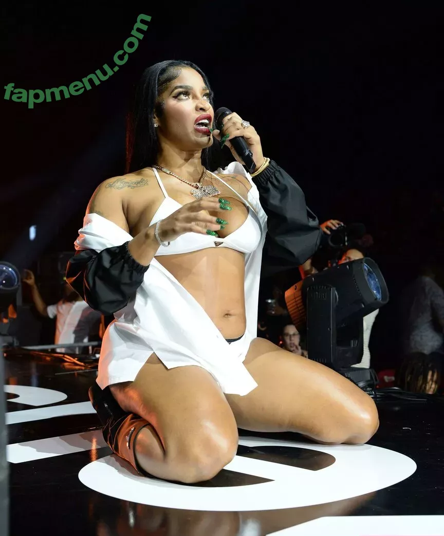 Joseline Hernandez nude photo #0040 ("The Puerto Rican Princess" / joseline / joselinescabaret / msjoseline)