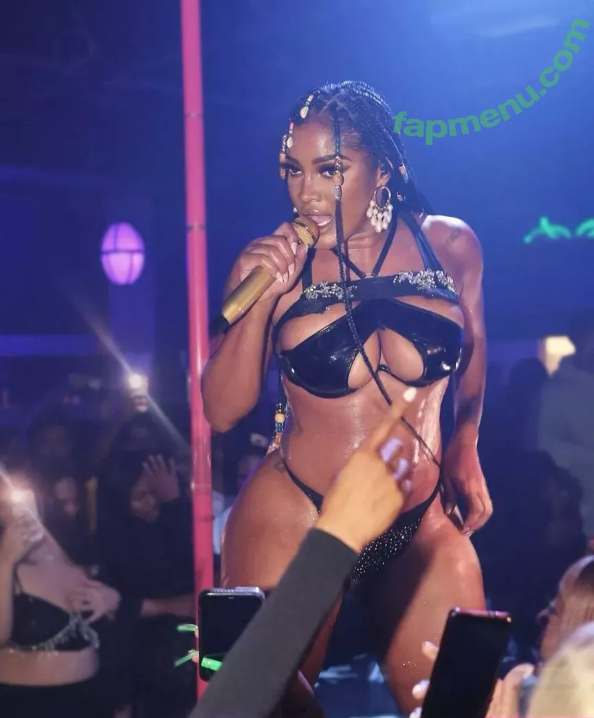 Joseline Hernandez nude photo #0090 ("The Puerto Rican Princess" / joseline / joselinescabaret / msjoseline)