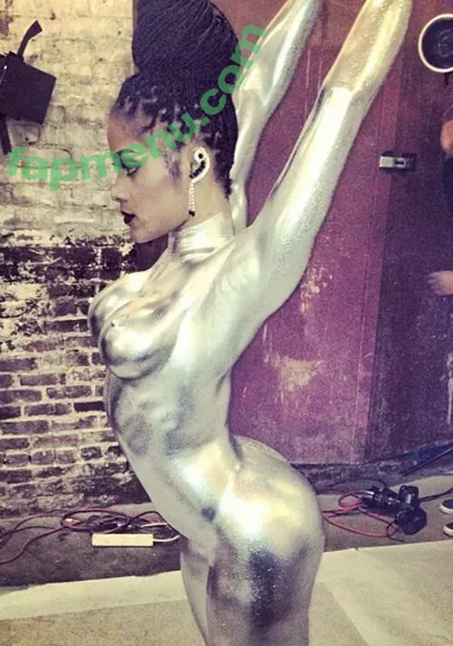 Joseline Hernandez nude photo #0116 ("The Puerto Rican Princess" / joseline / joselinescabaret / msjoseline)