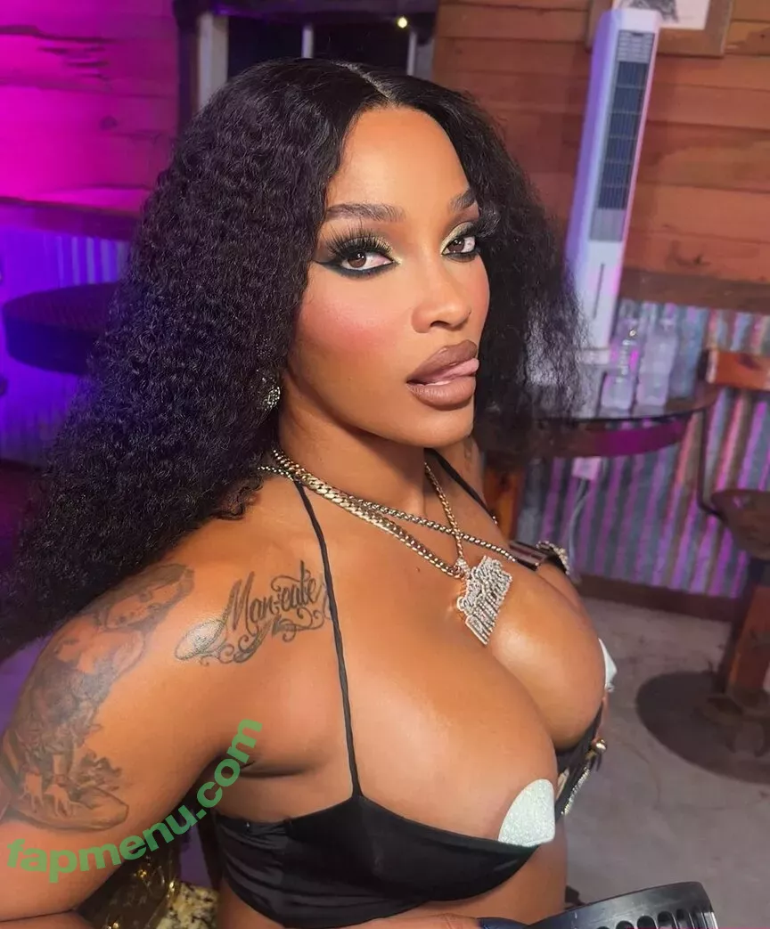 Joseline Hernandez nude photo #0134 ("The Puerto Rican Princess" / joseline / joselinescabaret / msjoseline)