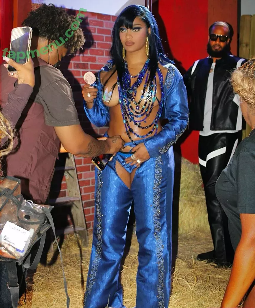 Joseline Hernandez nude photo #0153 ("The Puerto Rican Princess" / joseline / joselinescabaret / msjoseline)