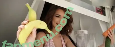 Joseline Kelly nude photo #0007 (JoselineKellyx)