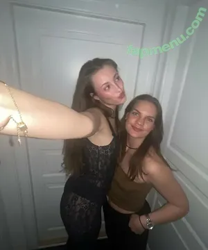 Josephine Chavarria Højbjerg / Tinka / josephinehoejbjerg nude photo #0023