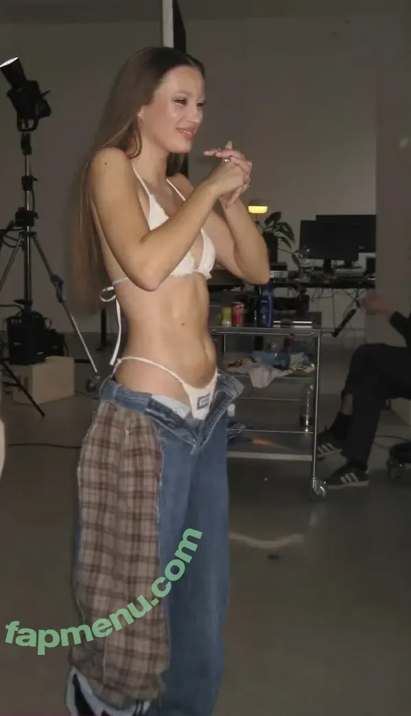 Josephine Chavarria Højbjerg nude photo #0007 (Tinka / josephinehoejbjerg)