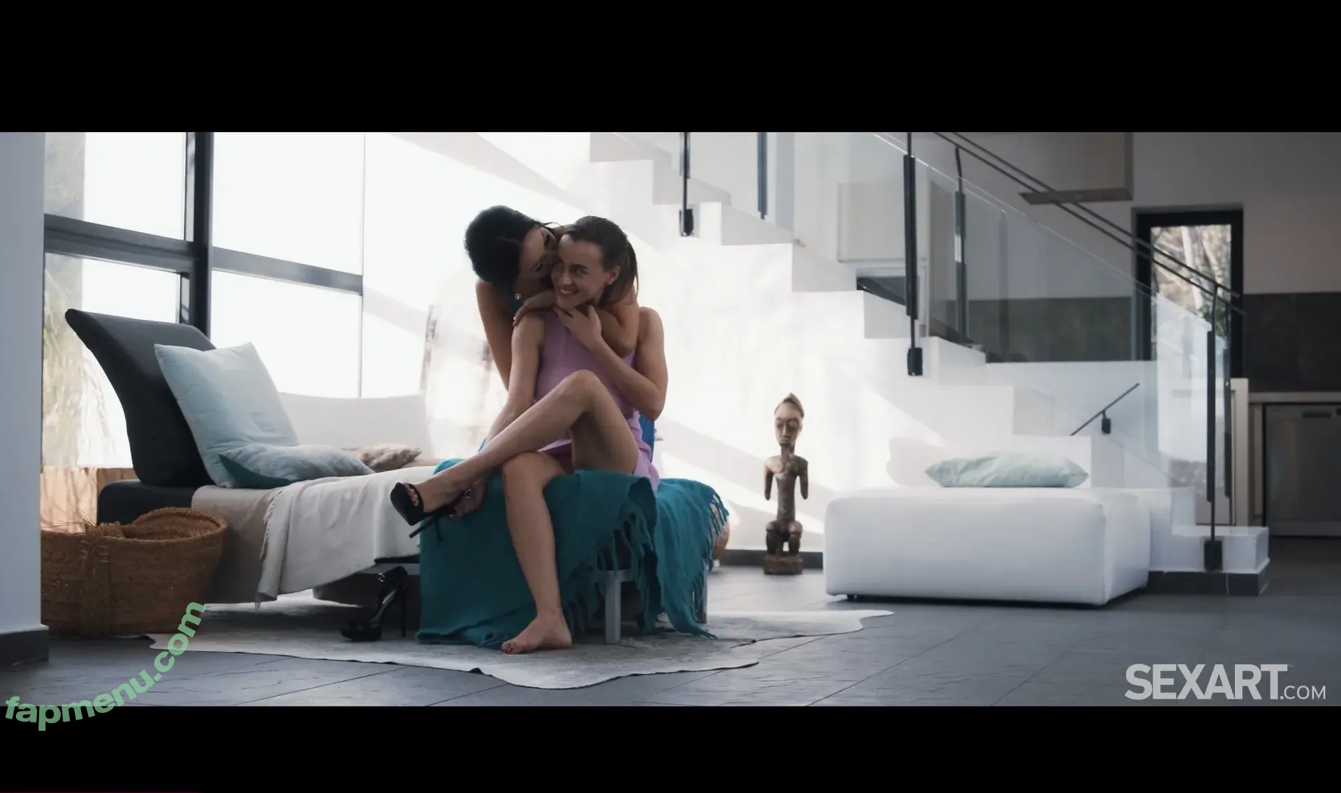 Josephine Jackson nude photo #1783 (josephinexxx / ta.sama.actorka)