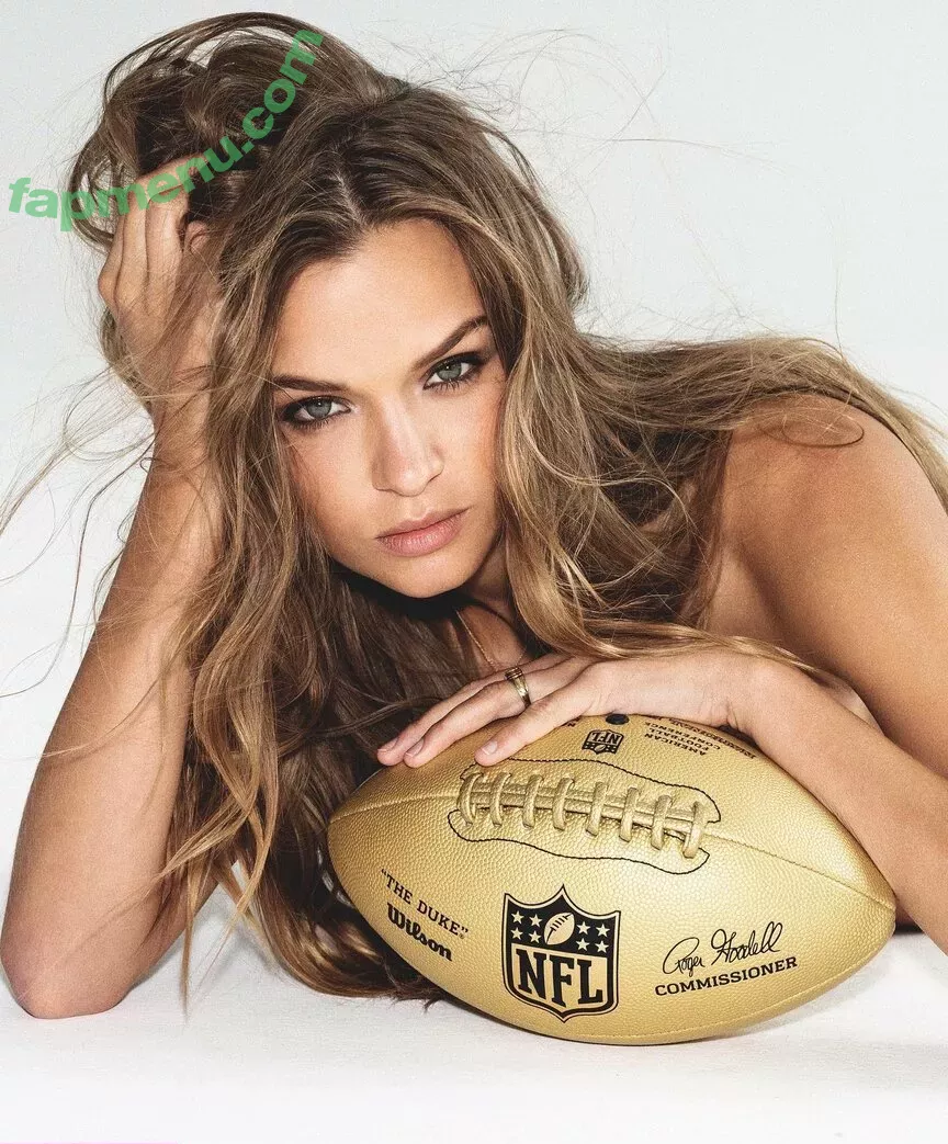 Josephine Skriver nude photo #0049 (josephineskriver / josephinskriver)