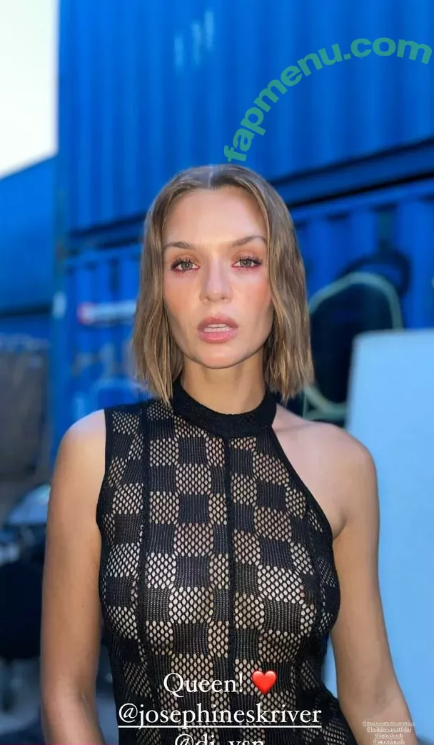 Josephine Skriver nude photo #0235 (josephineskriver / josephinskriver)