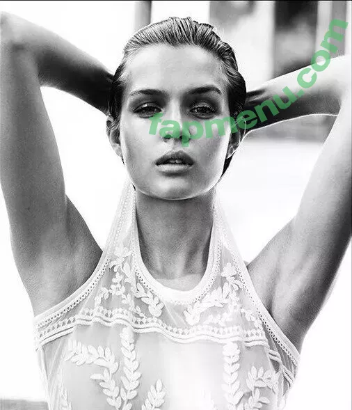 Josephine Skriver nude photo #1020 (josephineskriver / josephinskriver)