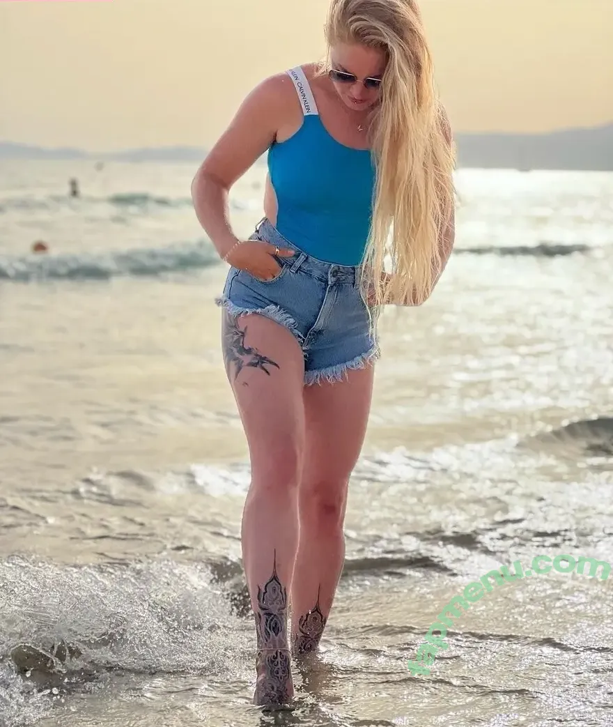 Josephine Welsch nude photo #0009 (josephine_welsch / josephinewelsch9890 / josephinewelsch_)