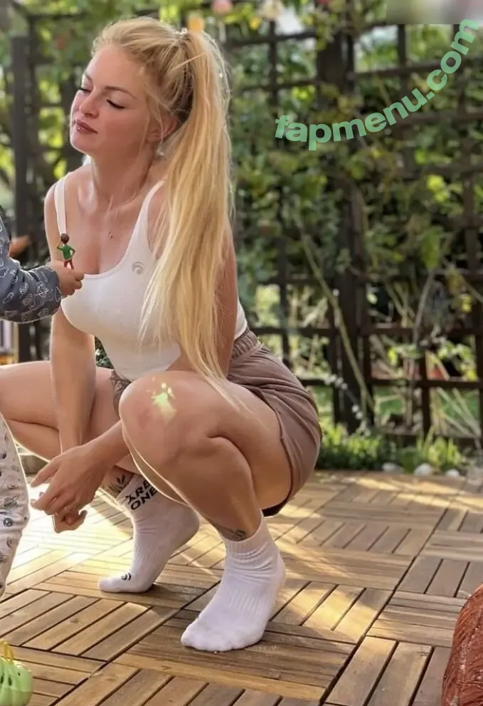 Josephine Welsch nude photo #0049 (josephine_welsch / josephinewelsch9890 / josephinewelsch_)