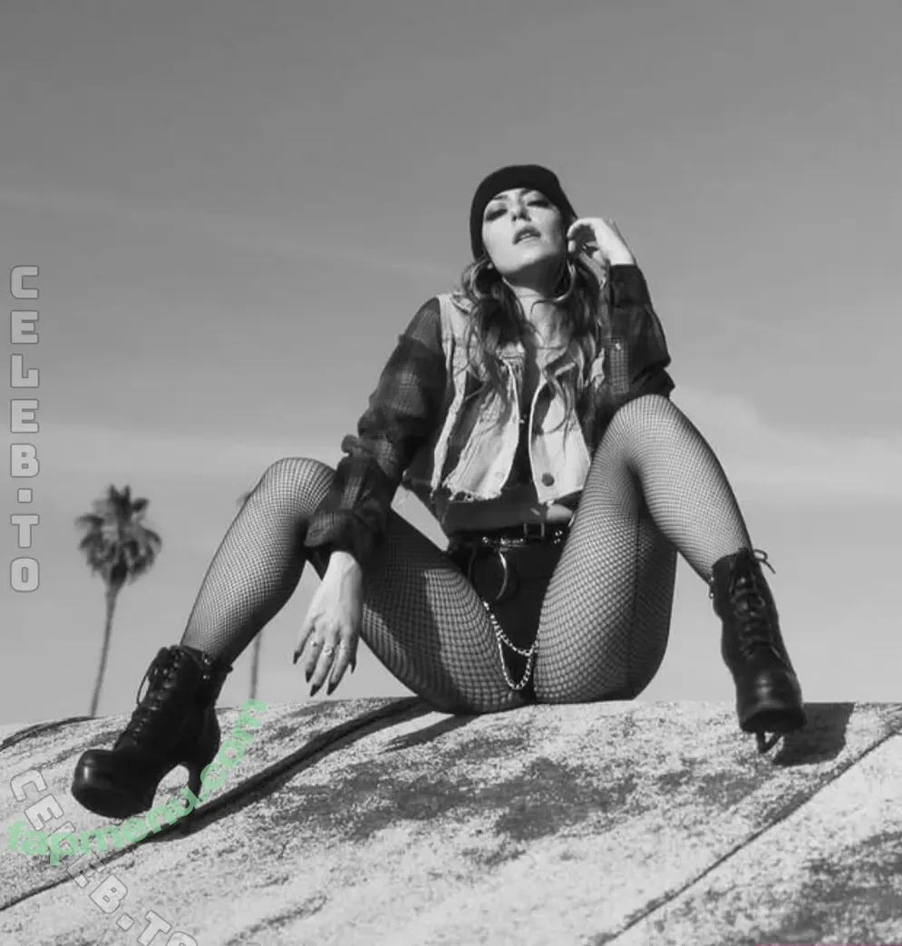 Josette Pimenta nude photo #0134 (josettepimenta / josettepimentaxo)