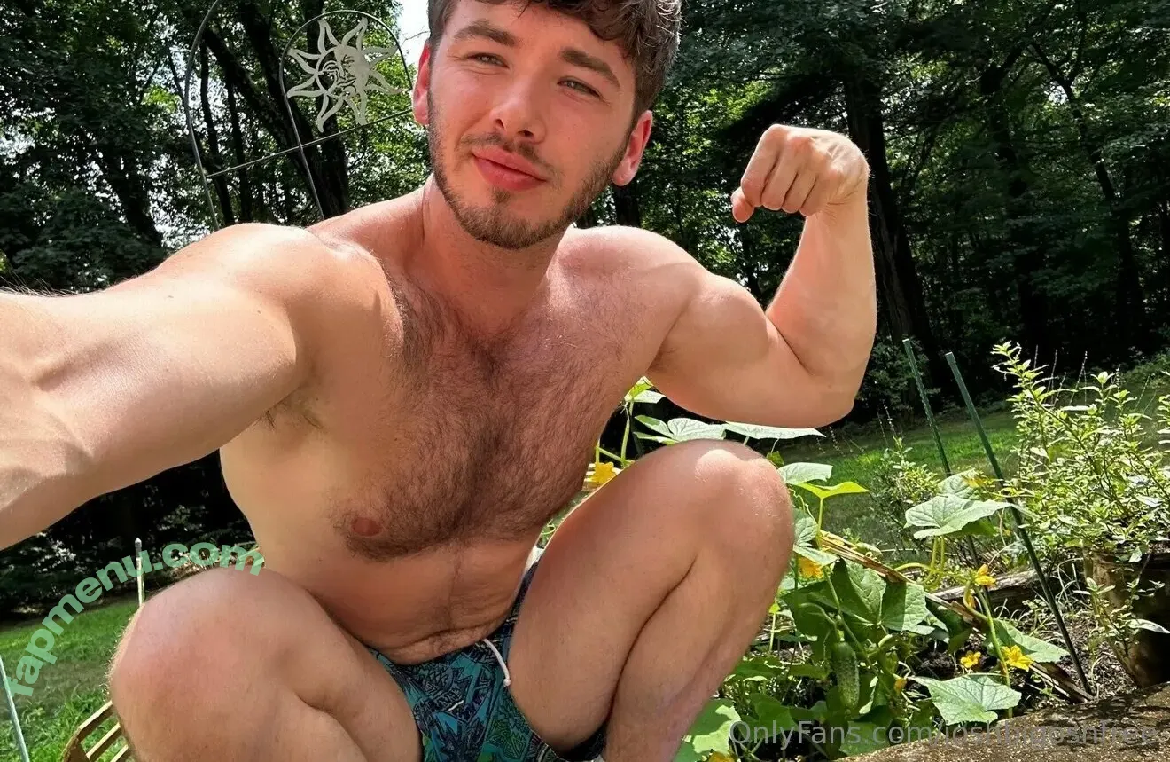 joshbigoshfree nude photo #0032 (ottersquatter)