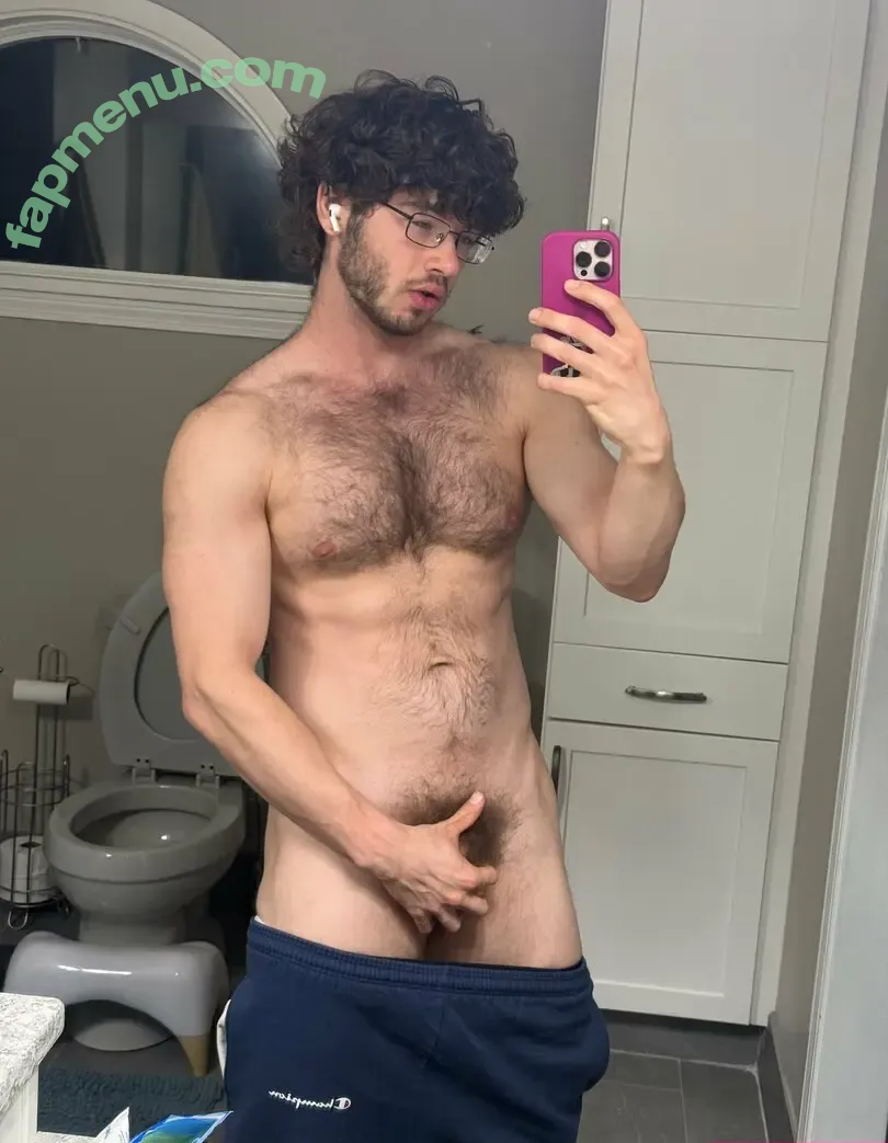 joshbigoshfree nude photo #0039 (ottersquatter)