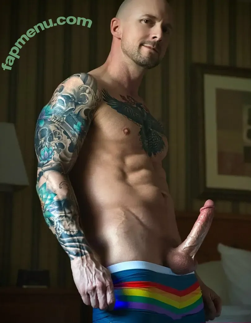 joshboss nude photo #0012 (joshboss)