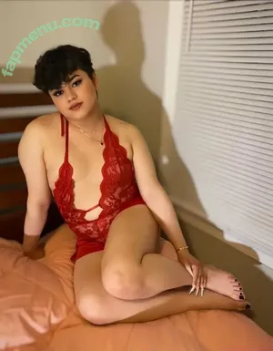  nude photo #0005