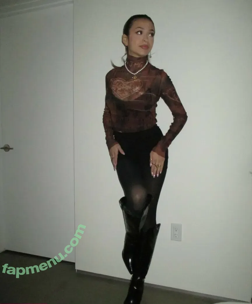 Josie Totah nude photo #0021 (josietotah)