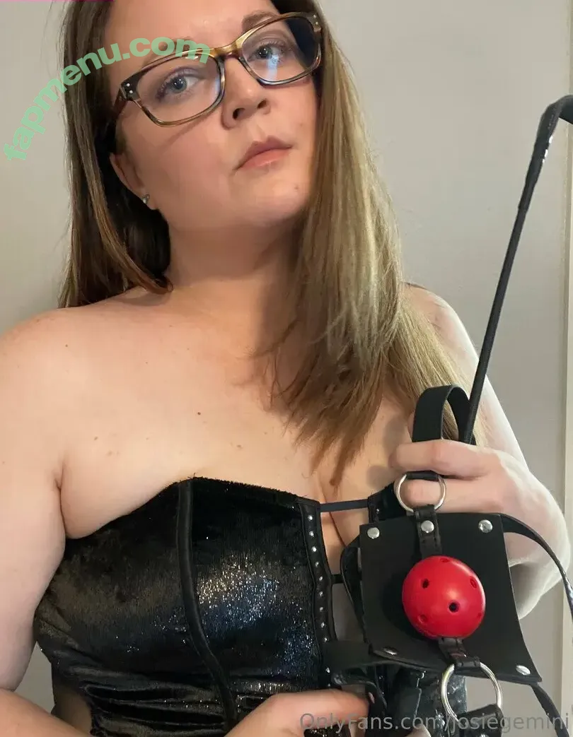 josiegemini nude photo #0008 (cozygemini)