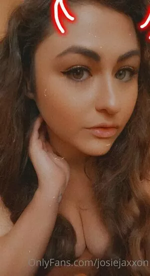 josiejaxxon nude photo #0003