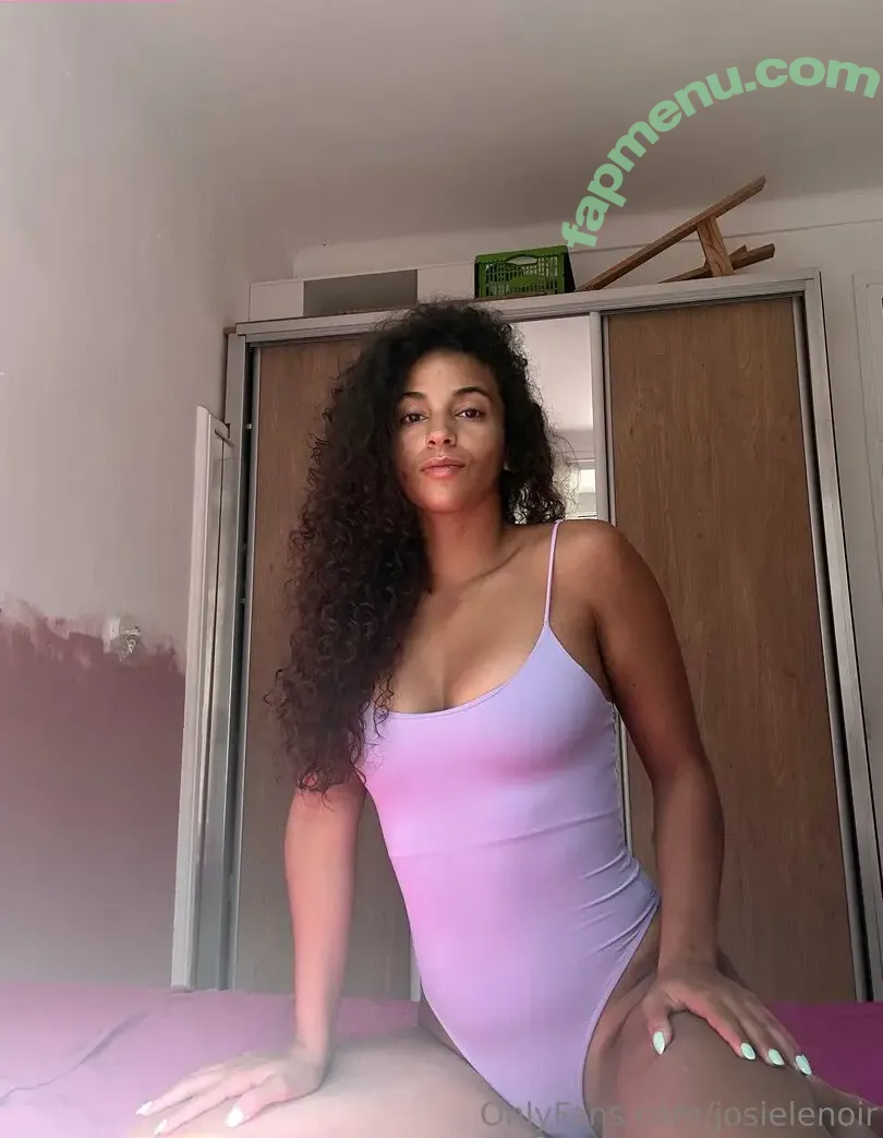 josielenoir nude photo #0006 (josielenoiroff)