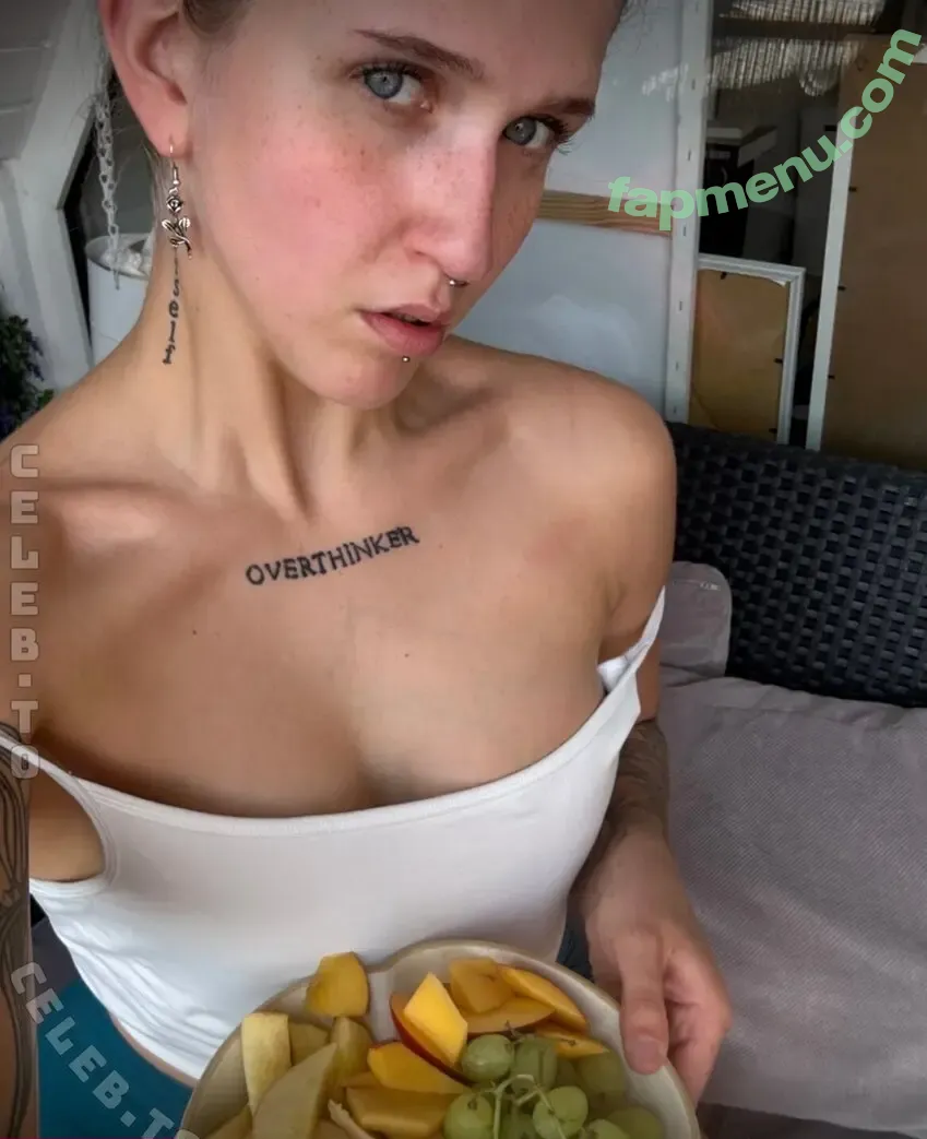 josixmeyr nude photo #0075 (josiixmeyr)