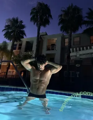 josuefit / Josue Gonzalez / Josuefitpov / josue.fit / josuefitofficial nude photo #0040