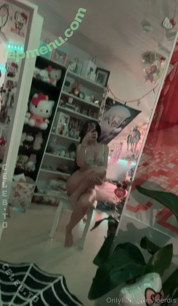 Jouerdis nude photo #0071 (joerdis / jouerdiss / snowittchen)