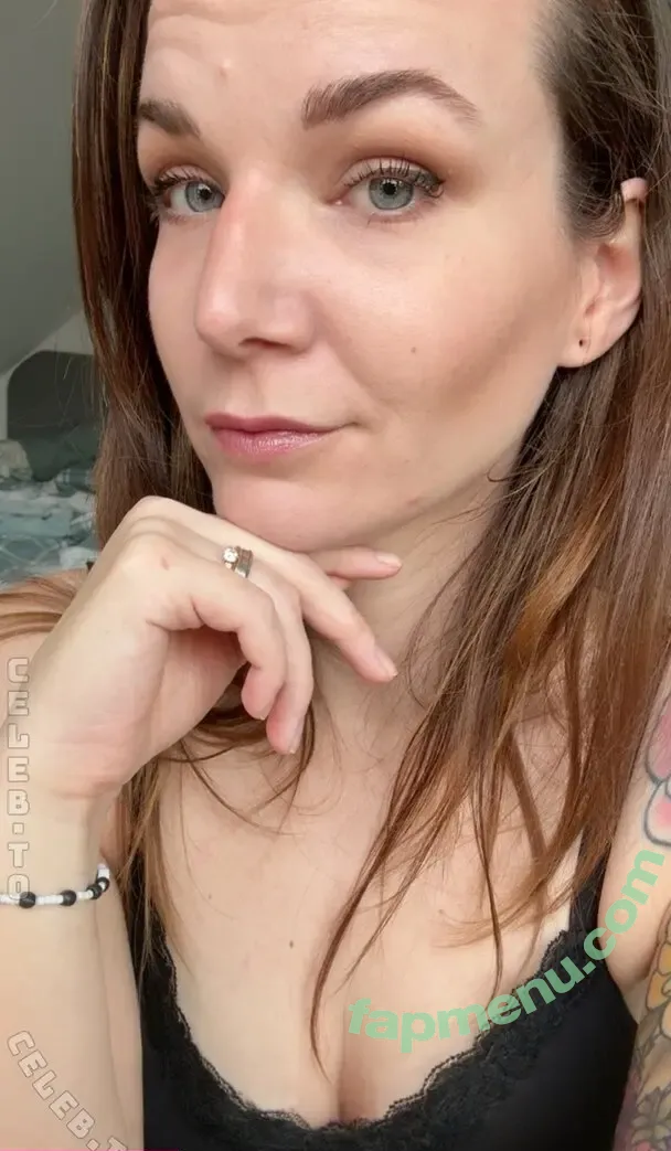 Jovlekaline nude photo #0204 (Jovlekaline)