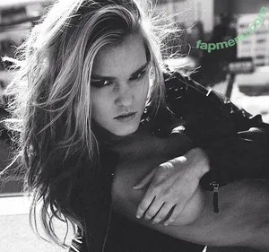 Joy Corrigan / _joycorrigan / joycorrigan / officialjoycorrigan nude photo #1808