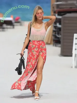 Joy Corrigan / _joycorrigan / joycorrigan / officialjoycorrigan nude photo #1848