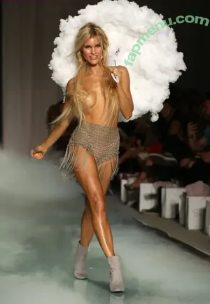 Joy Corrigan / _joycorrigan / joycorrigan / officialjoycorrigan nude photo #1931