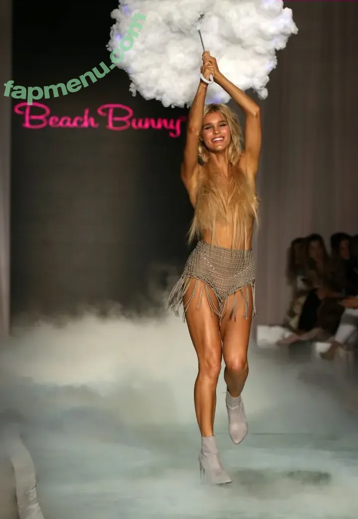 Joy Corrigan nude photo #1934 (_joycorrigan / joycorrigan / officialjoycorrigan)