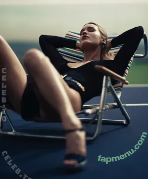 Joy Corrigan / _joycorrigan / joycorrigan / officialjoycorrigan nude photo #2630